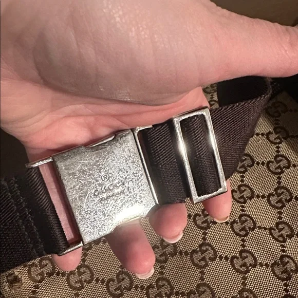 Gucci Bum Bag. - Picture 11 of 13